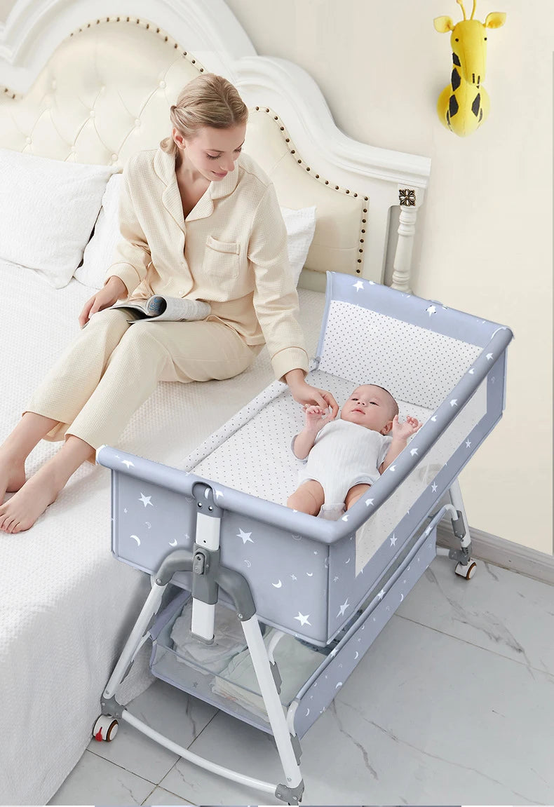 Multifunctional Baby Crib: Foldable and Adjustable